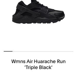 Woman’s Air Huarache Run ‘Triple Black’